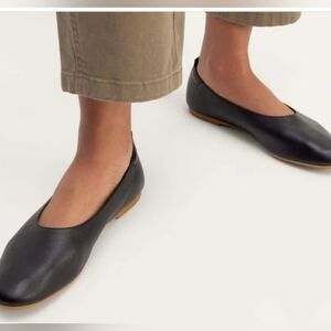 Everlane Day Glove Soft Italian Leather Flats In EUC Sz 8